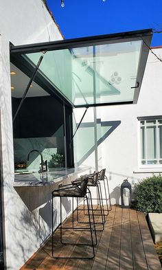 W Pool Safe Image