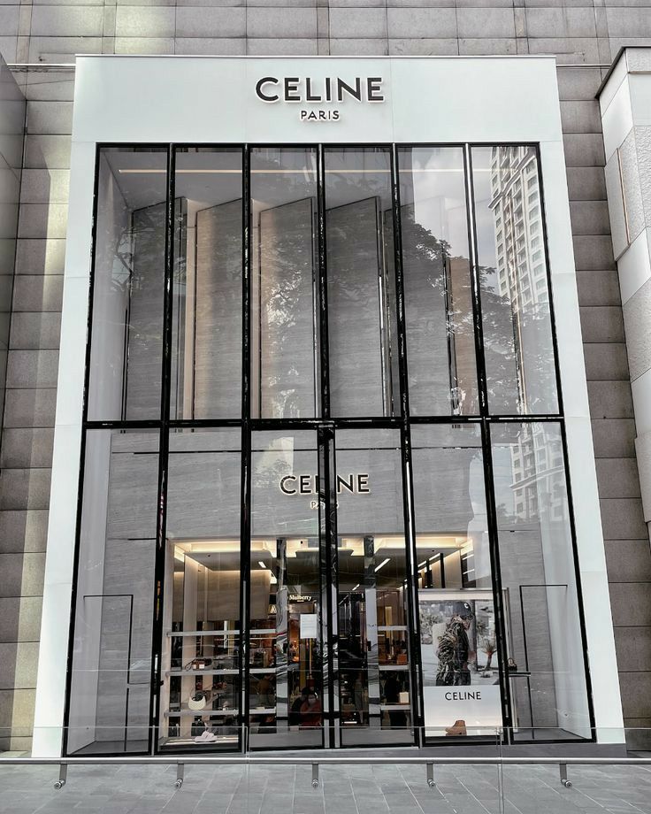 Glass Corner Image